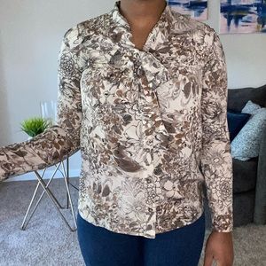 FOREVER 21 Floral Neck Tie Button Down Blouse - S